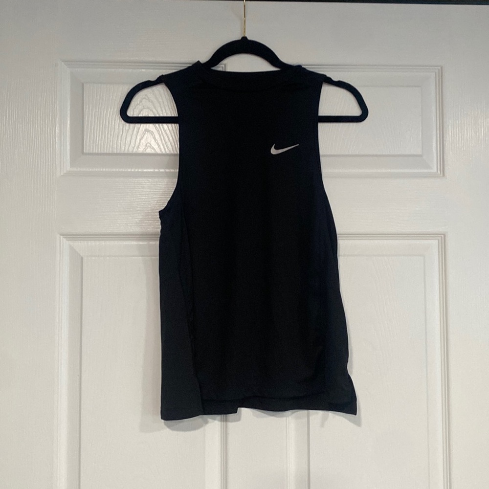 nike tank top